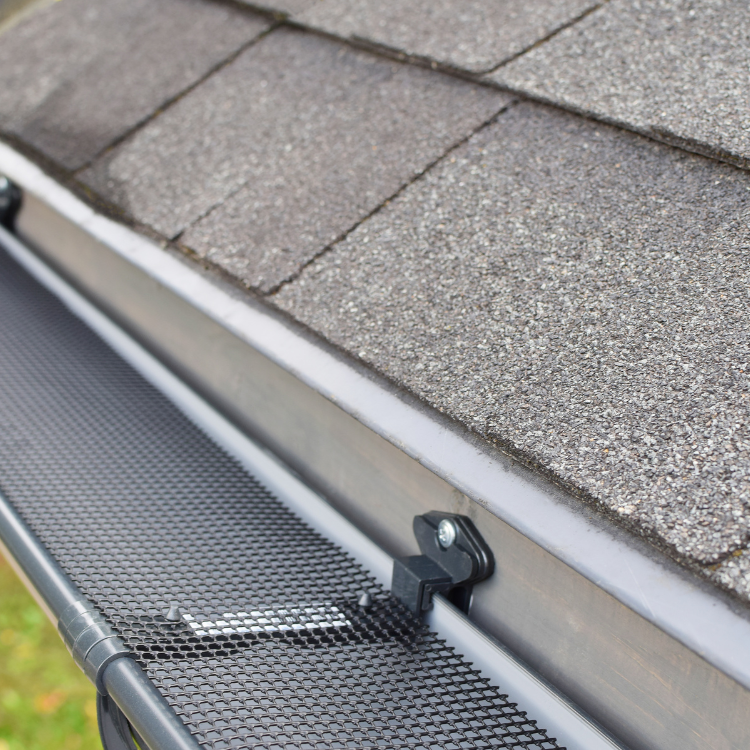Gutters in Des Moines, IA Gutters in Des Moines, IA